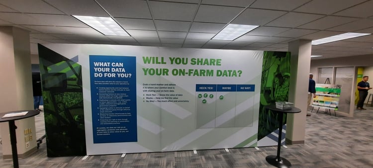 Landus-11625066855-1402597876