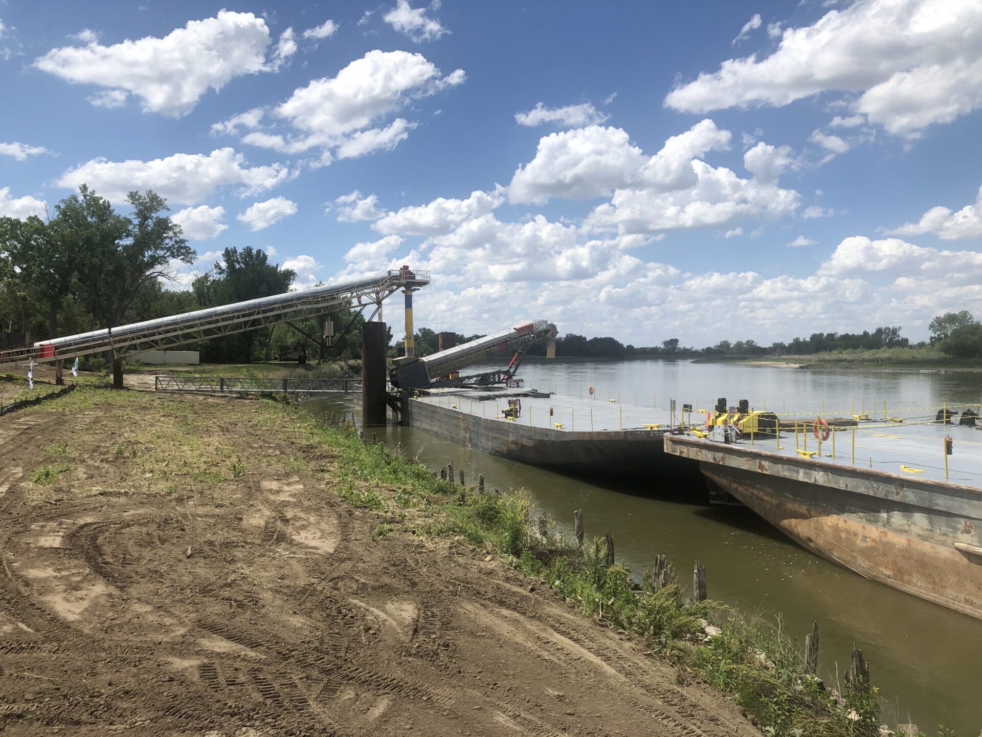 Iowa Ag officials celebrate Port of Blencoe opening