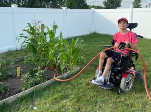 Illinois man forging his own path into a future in agriculture
