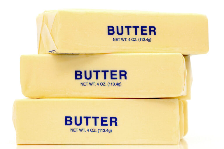 Butter prices plunge despite strong export demand - Iowa Agribusiness ...