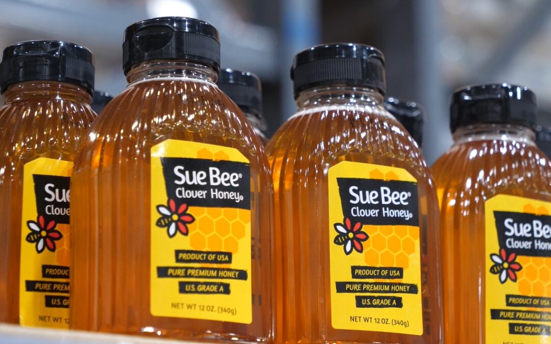Food Bank of Iowa receives bee-utiful donation of honey