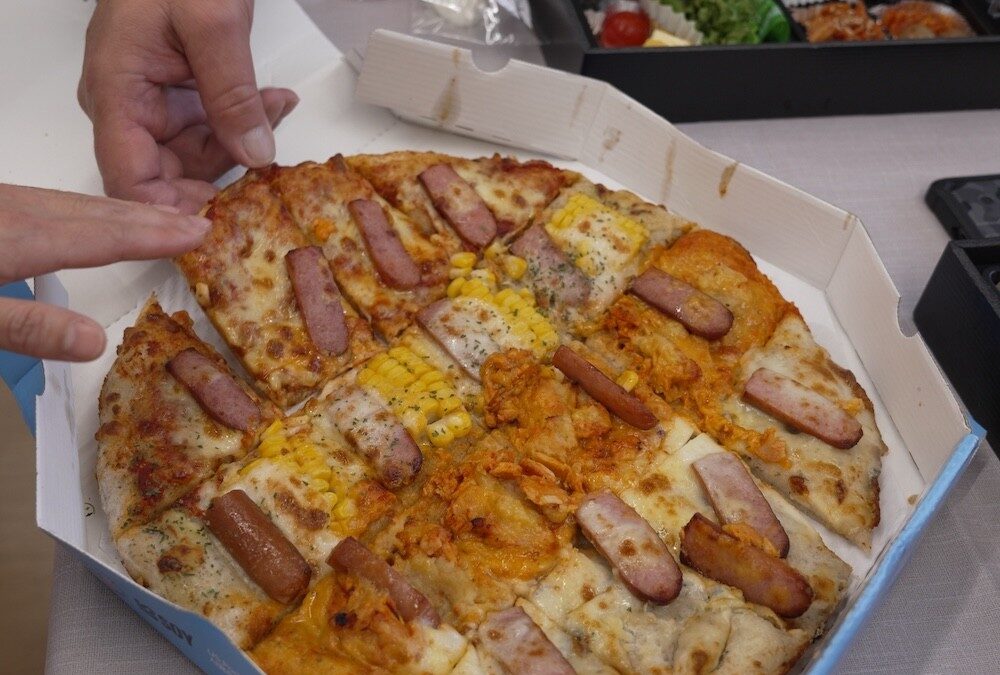 Korean pizza chain adding U.S. pork sausage to menu