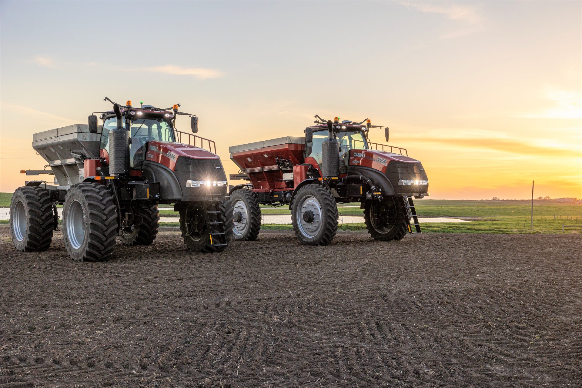 First Driverless Spreader Introduced by Case IH and Raven Industries Hoosier Ag Today